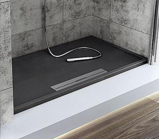 Piatto doccia bordato design su misura