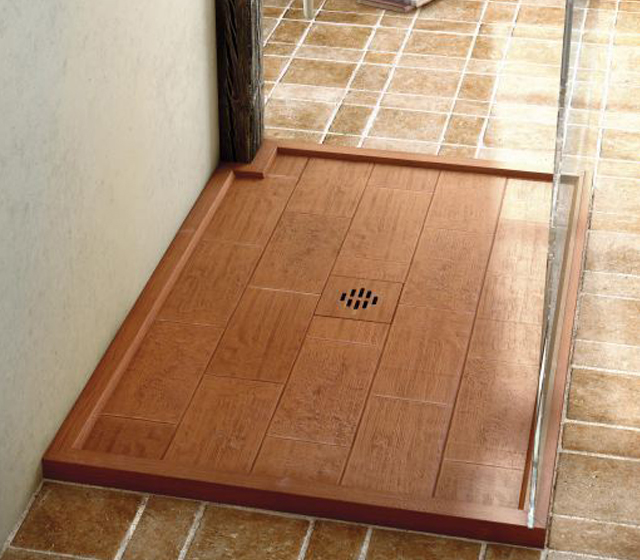 Piatto doccia rustico su misura