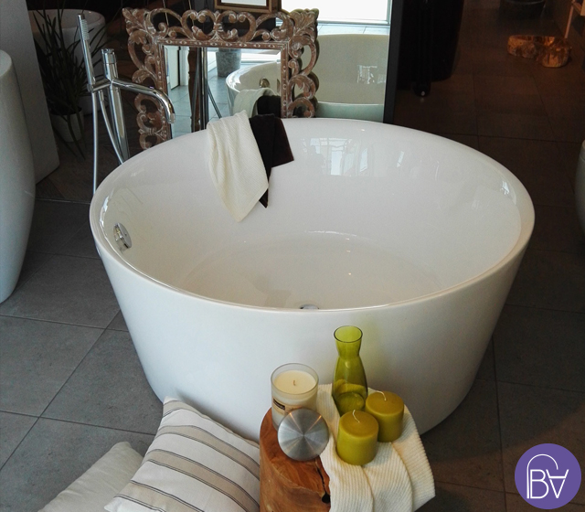 Vasca centro stanza freestanding catino