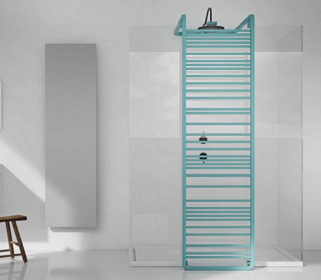 Scaldasalviette minimale da pavimento Pantarei graziano