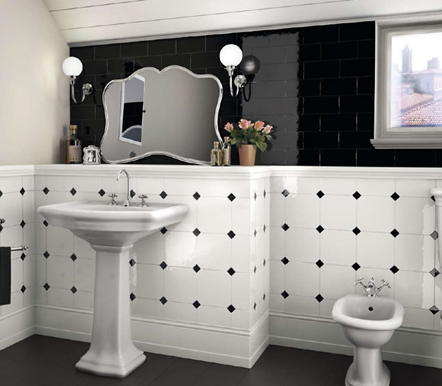 Rivestimento White Vintage con tozzetti neri