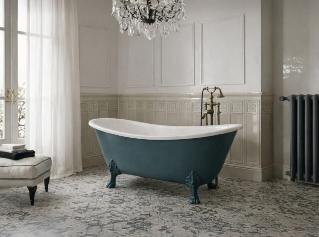 vasca retro blu grigio baltico con piedini stile inglese zampa di leone