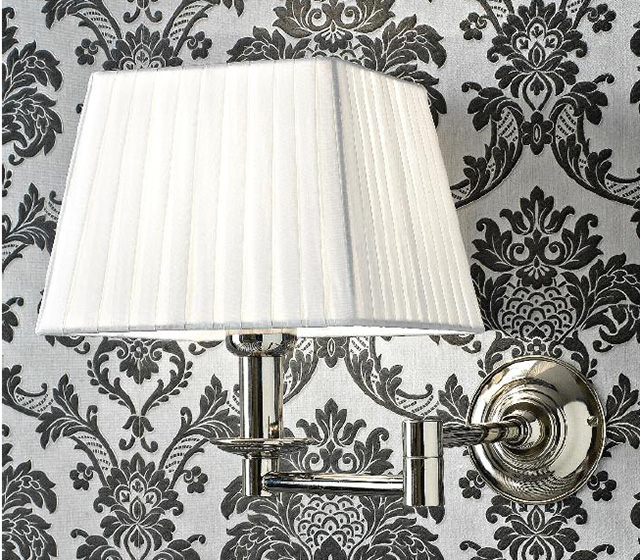 Applique Greta con paralume in nastro bianco