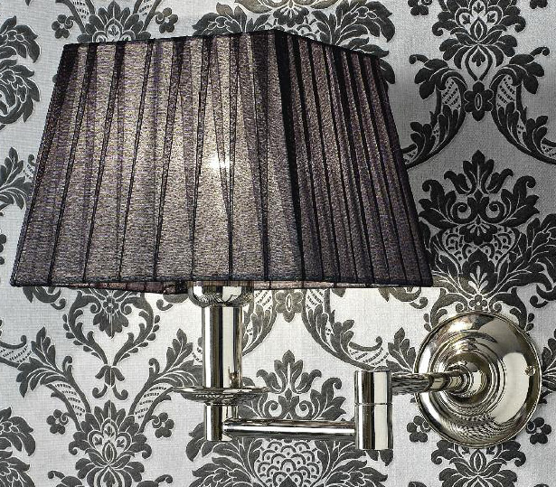 Applique Greta con paralume in nastro nero