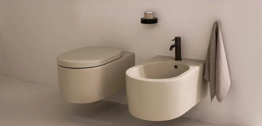 Sanitari sospesi